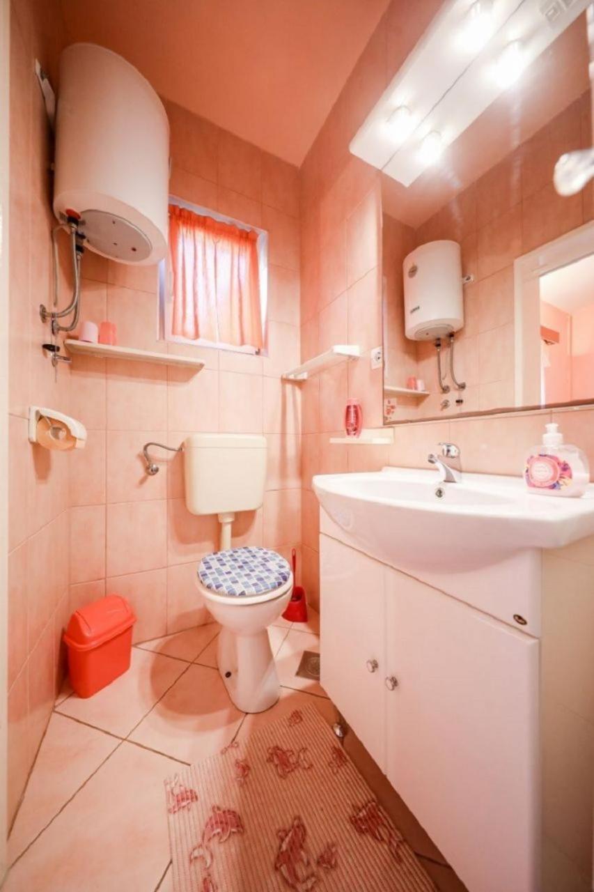 Apartments Tara Brbinj Extérieur photo